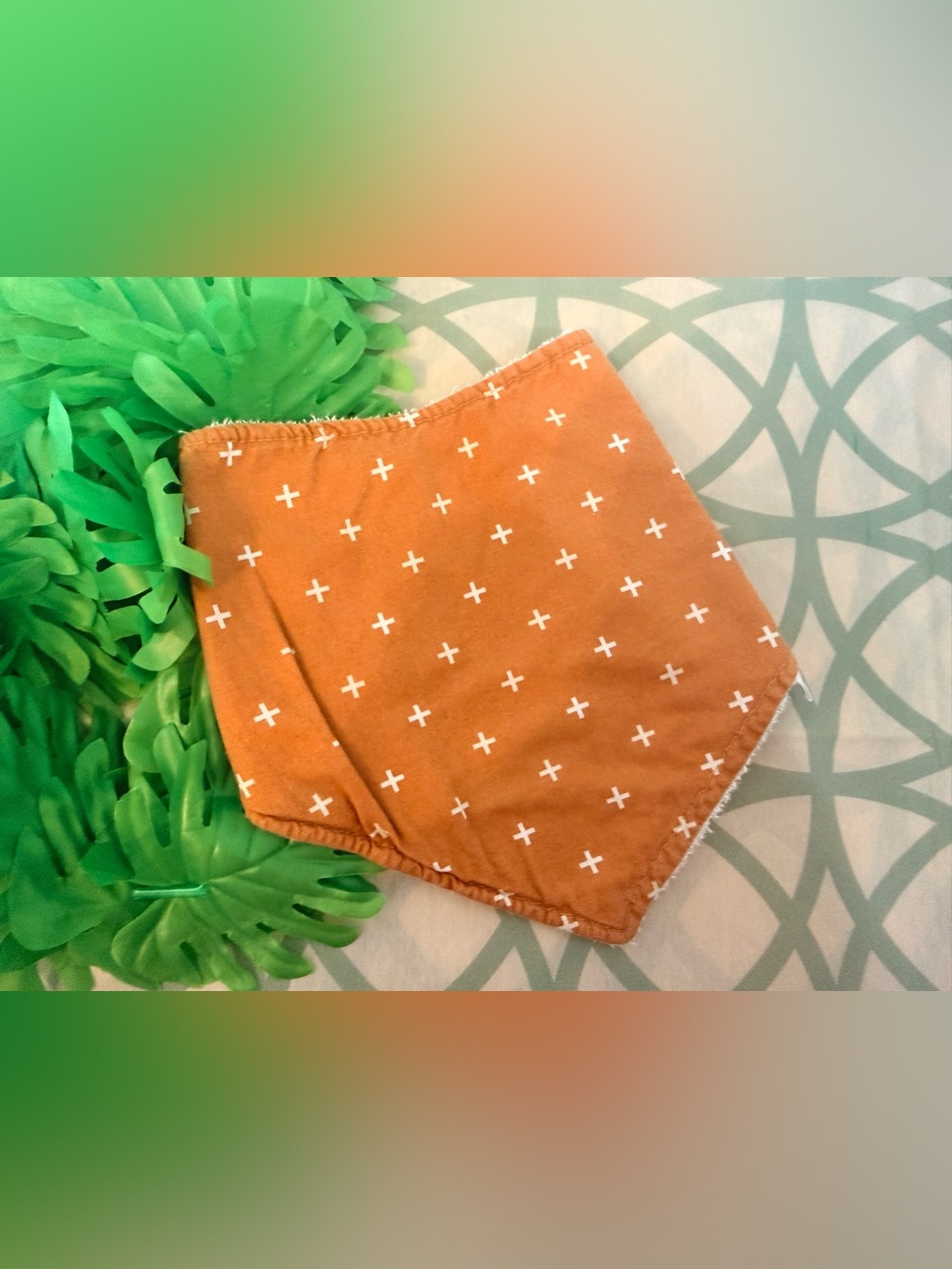 10/$25 • Tay & Willow Rust Cross Print Bandana Bib